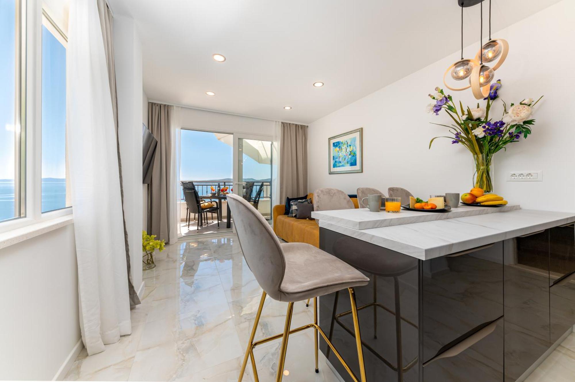 ברלה Seaview Apartments Nives מראה חיצוני תמונה