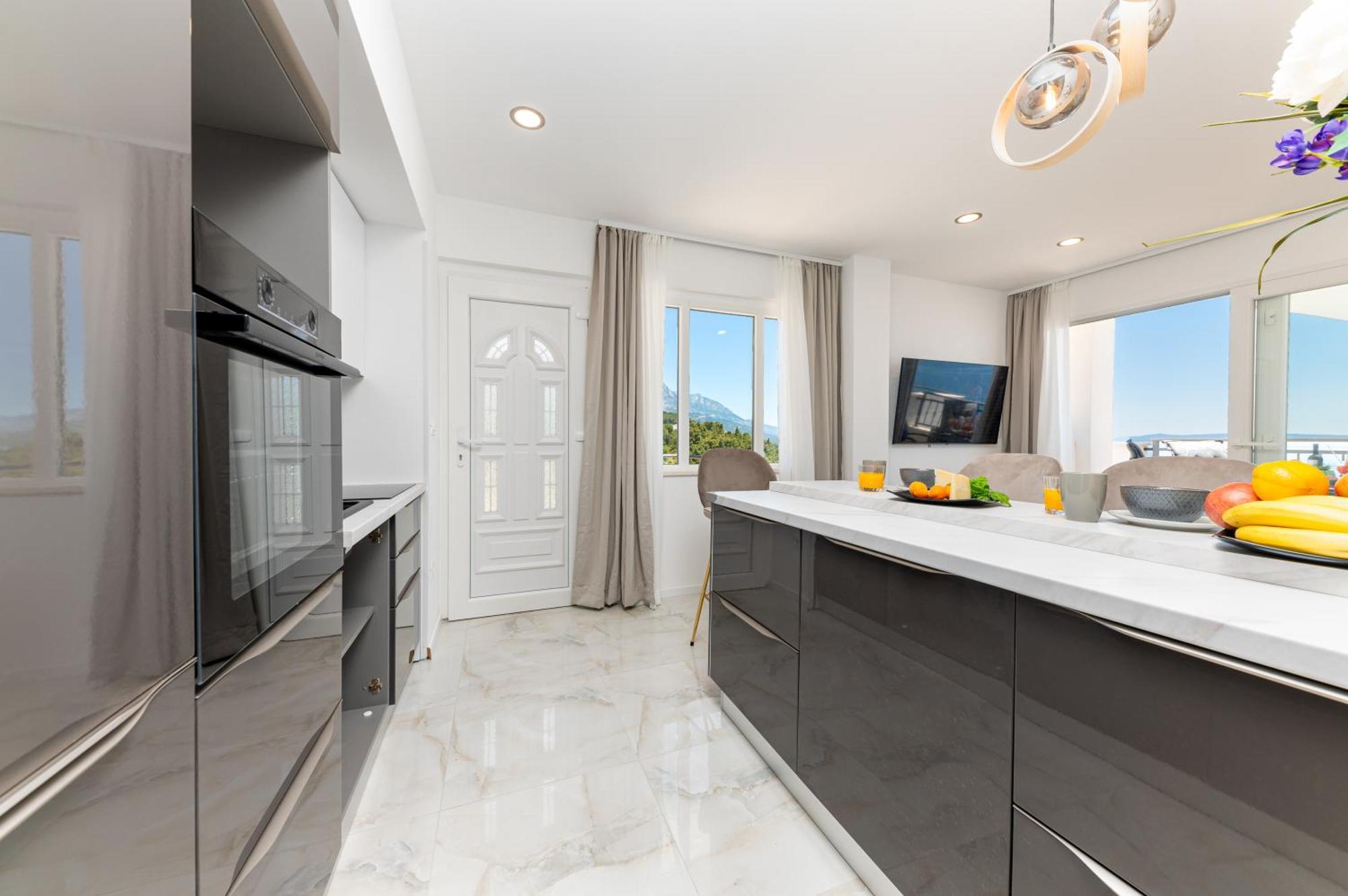 ברלה Seaview Apartments Nives מראה חיצוני תמונה
